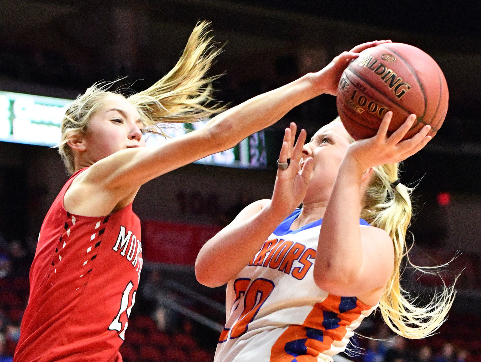 Sioux Center vs Monticello state basketball